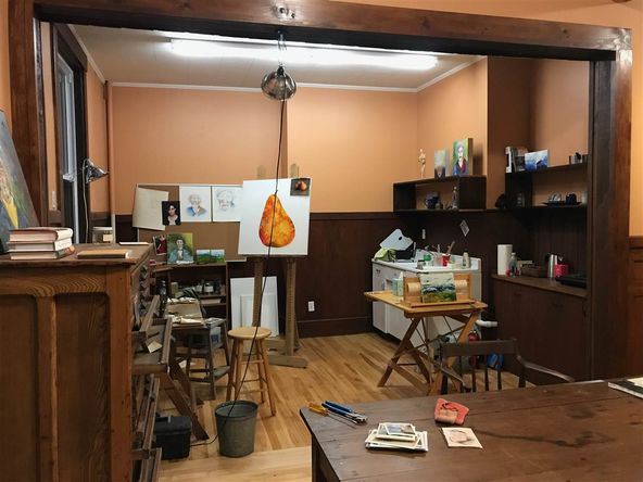 42 Central St, Newport, VT 05855